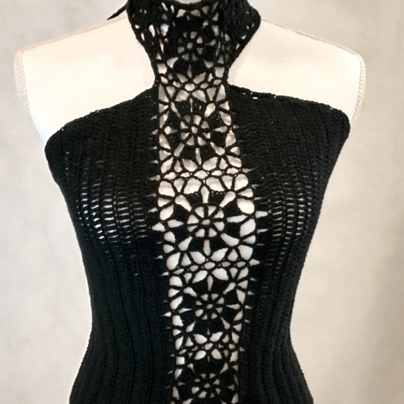 ๐ฅ Black Halter,cropped, Handmade, Lace, Crochet,Knit - Picture 2 of 3